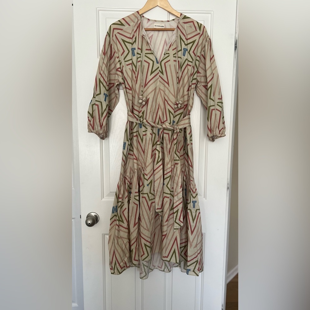 Tallulah & Hope Patterned Maxi Dress with Belt Size 4